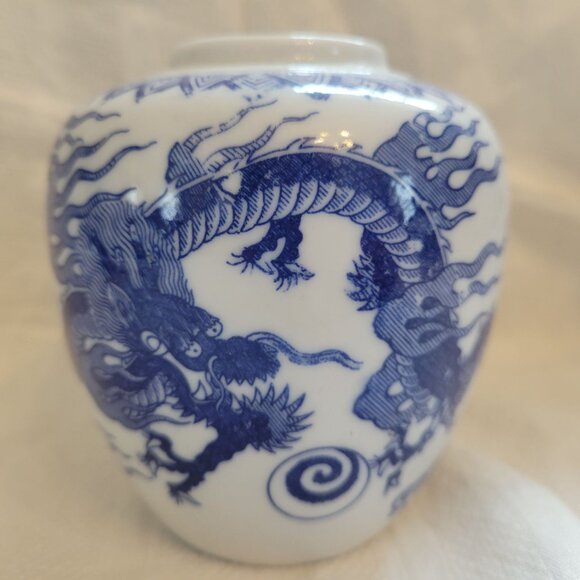 Vintage Japanese Blue & White Porcelain Dragon Vase Decorative Collectible - Picture 2 of 7
